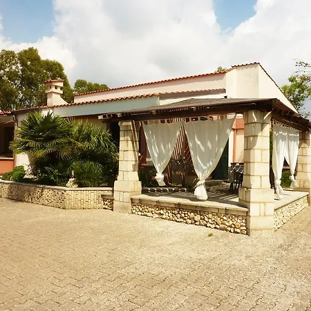 Villa Cardigliano Villa *